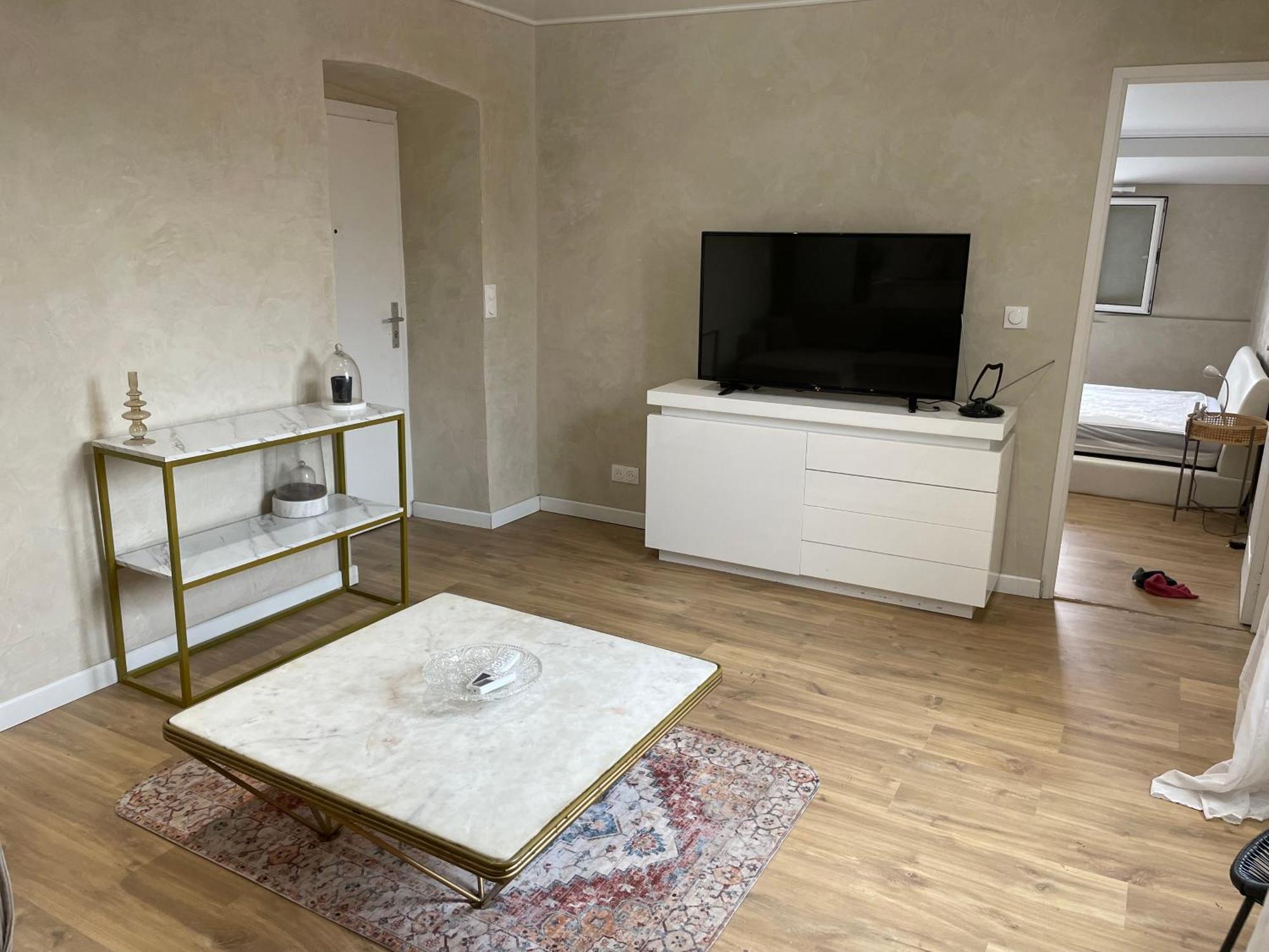 Centre Ville. Appartement